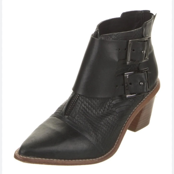 TIBI NY Piper Leather Buckle Booties Black Heels made in Italy Size 8 / 38 - Picture 1 of 13